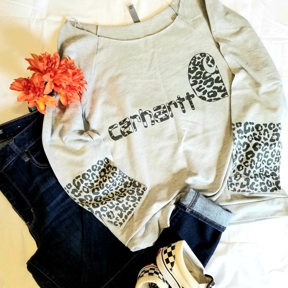 Carhartt sweater